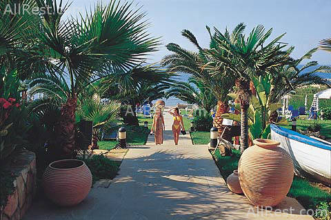 Mediterranean Beach Hotel 19